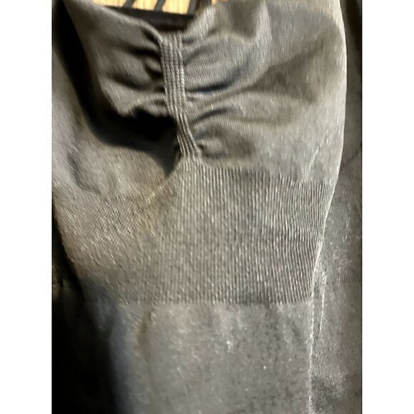 Women's Athleta Exercise Black Top Criss Cross Spaghetti Straps Large - Picture 5 of 5